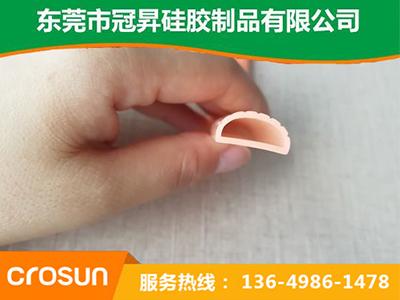 異形（xíng）矽（guī）膠（jiāo）管（guǎn）
